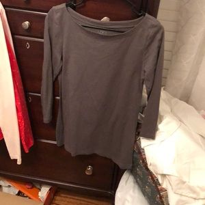 Grey 3/4 loft shirt